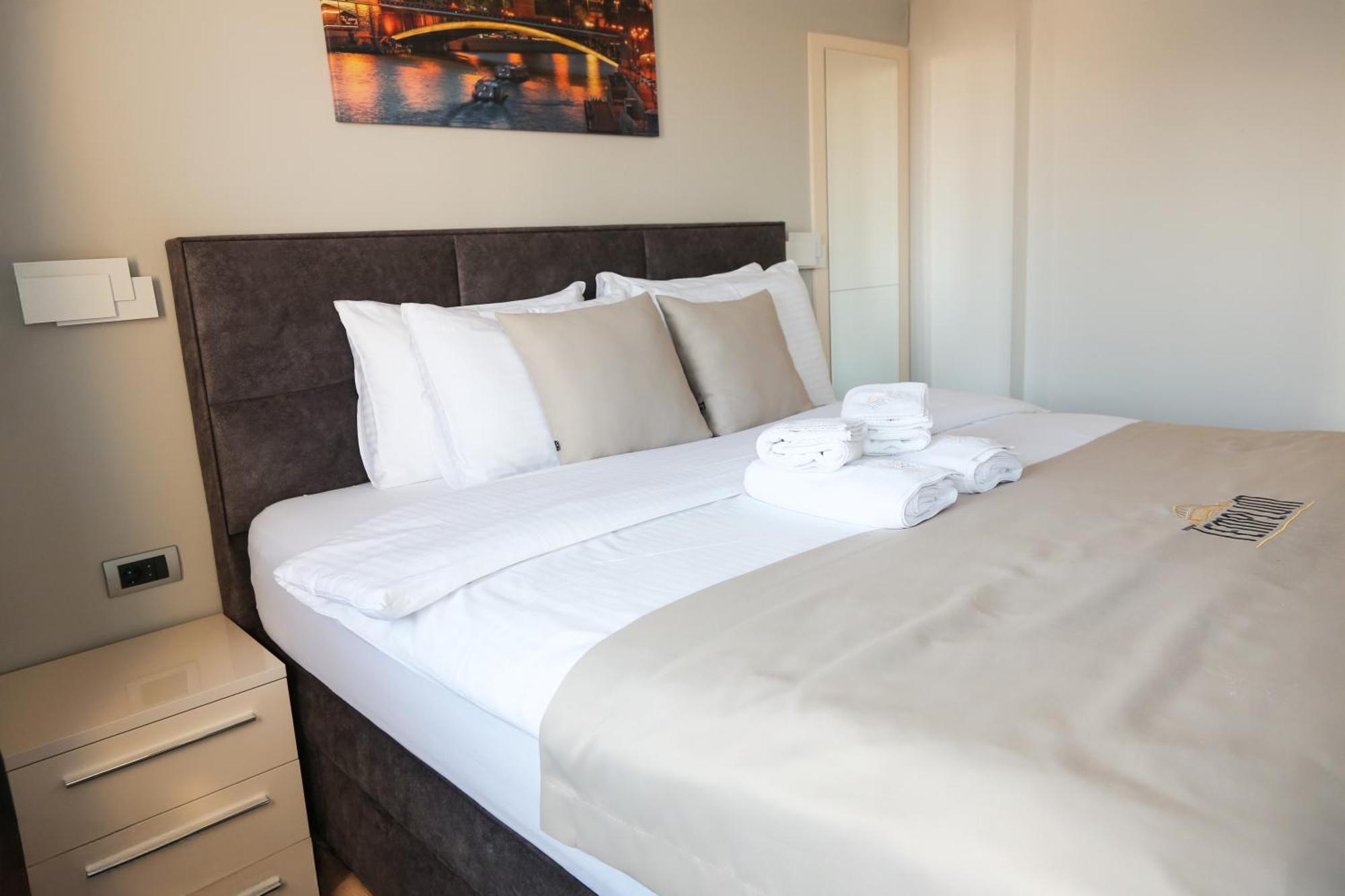 Templum Apartments - Slavija Square Beograd Eksteriør bilde