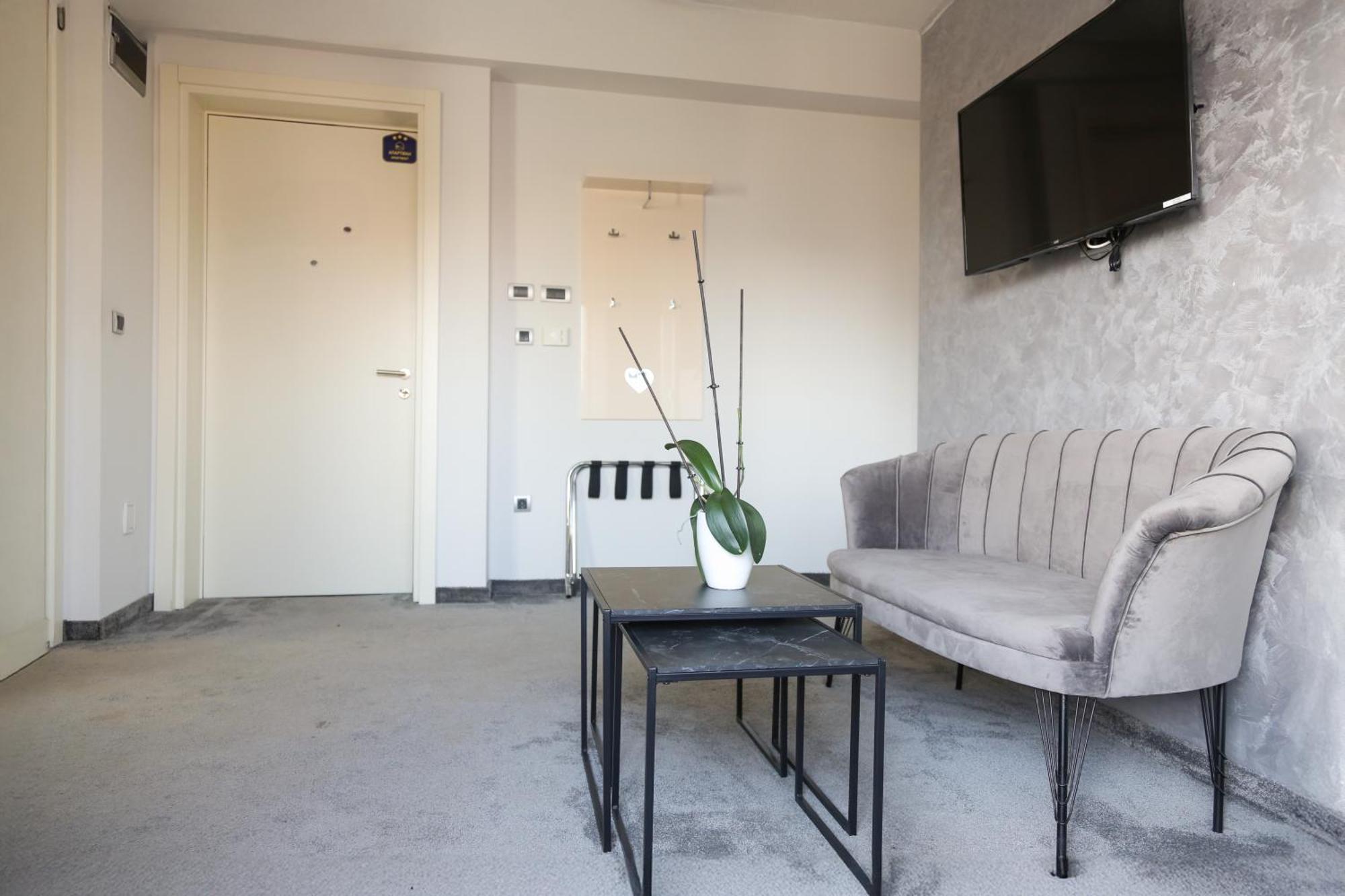 Templum Apartments - Slavija Square Beograd Eksteriør bilde